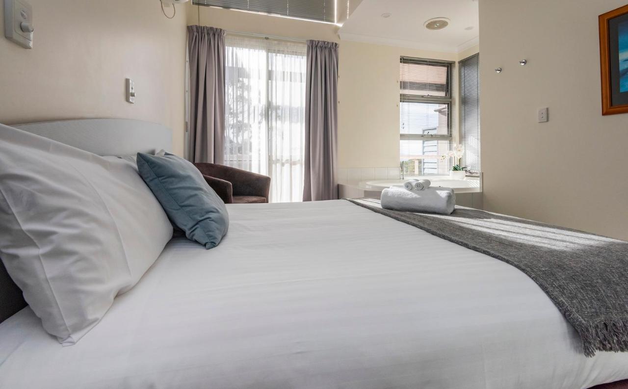 Seaview And Spa At Torbay 올버니 외부 사진